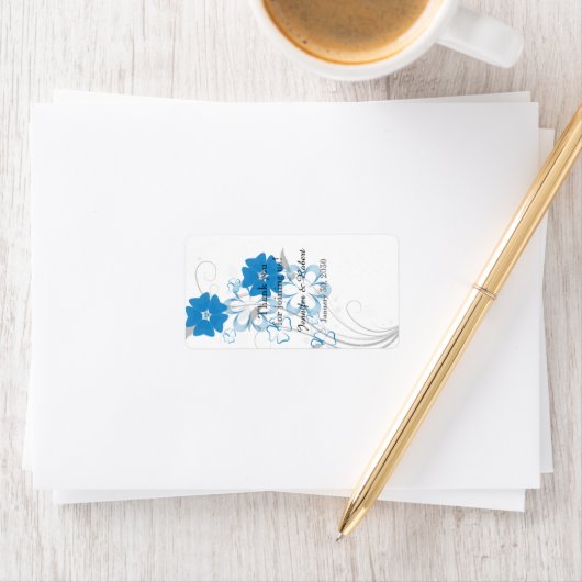 Budding Romance en bleu Mariage Lip Balm Étiquette (En situation)