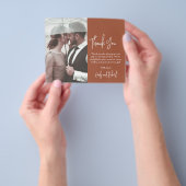Budget Boho Terracotta Foto Bruiloft Dank u Flyer (Hand)