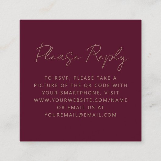 Budget Bourgogne Gold Script Wedding QR Code RSVP Informatiekaartje (Voorkant)