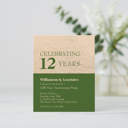 Budget Business Jubileum Green Gold Invitations (Staand voorkant)