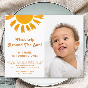 Budget Eerste reis rond de zon Verjaardag Foto