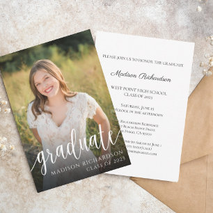 Budget Elegant Script Afstuderen Fotoaankondiging Kaart