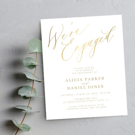 Budget gouden script We're Engaged verlovingsfeest