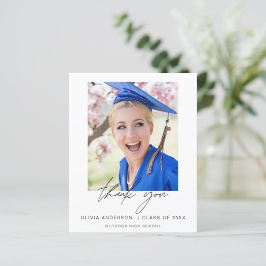 Budget Graduation Photo Minimaliste Merci Cartes (Debout devant)