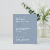 Budget Mariage Détails Carte Dusty Blue Calligraph (Debout devant)