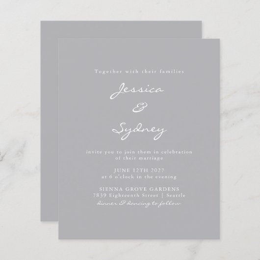 Budget Modern Pewter Script Weduwen Uitnodiging (Voorkant / Achterkant)