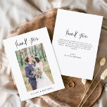 Budget Moderne Minimaliste Cartes de Remerciements<br><div class="desc">Cartes de remerciements du Mariage Budget qui ont une photo à l'avant et à l'arrière. Les cartes de remerciement contiennent une typographie de script moderne,  lettrée à la main,  qui sont élégantes,  simples et modernes à utiliser après que vous minimaliste simple célébration de mariage.</div>