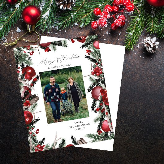 Budget Red Ornaments & Pine Merry-kerstfoto