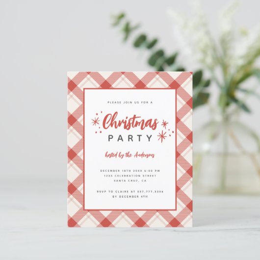 Budget Red Tartan Plaid Script Kerstfeest (Staand voorkant)