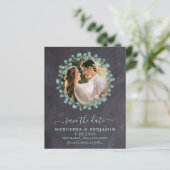 Budget Rustic Eucalyptus Photo Save the Date Kaart (Staand voorkant)