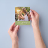 Budget Save the Date Script Leaf Groen Foto Flyer (Hand)