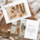 Budget Simple Photo Mariage Élégant Carte de remer<br><div class="desc">Présentez notre Mariage photo moderne Script Simple Carte de remerciements : Faites preuve de gratitude avec nos élégantes cartes de remerciements avec script moderne et votre photo de mariage préférée. Ces cartes offrent un design élégant et minimaliste qui complète parfaitement toute esthétique mariage. Personnalisez-les avec un message sincère d'appréciation pour...</div>