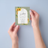 BUDGET Zonnebloemen Trouw Uitnodiging QR Code RSVP Flyer (Hand)