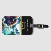 Buffalo bij een rustige rivier in de bergen bagagelabel (Voorkant (horizontaal))