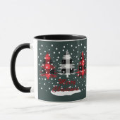 Buffalo plaid versierde kerstpijnbomen mok (Links)