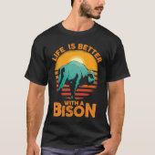 Buffalo Whisperer Fluffy Cow With A Bison T-shirt (Voorkant)