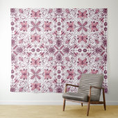 Bugs, donkere magenta en roze op wit wandkleed (In Situ (horizontaal))