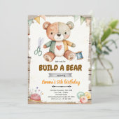 Build-A-Stuffy Birthday party Invitation (Debout devant)