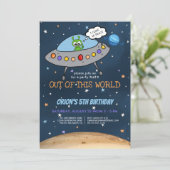 Buiten deze wereldruimte, Alien Spaceship Birthday Kaart (Staand voorkant)