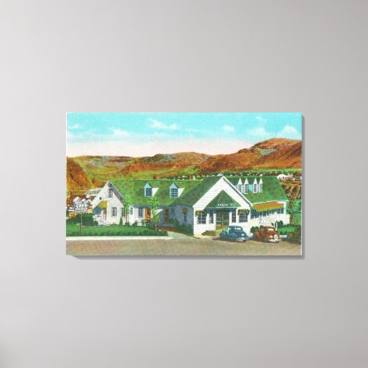 Buiten Uitzicht van de Green Hut Caf � Canvas Afdruk (Voorkant)