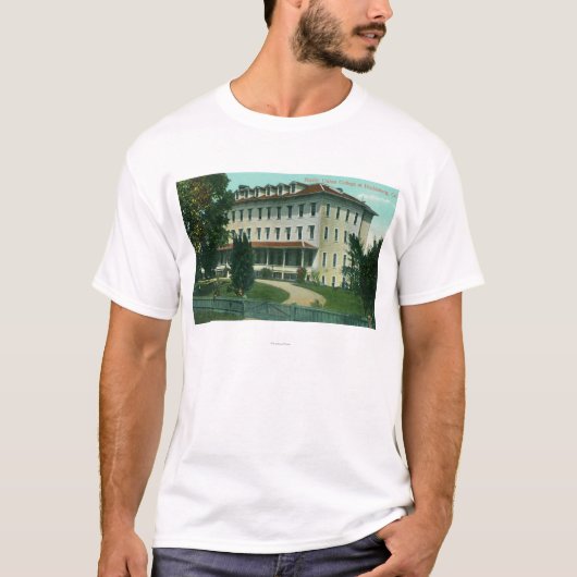 Buiten Uitzicht van de Pacific Union College T-shirt (Voorkant)