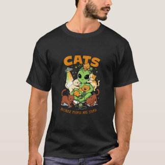 Buitenaards en katten in harmonie t-shirt