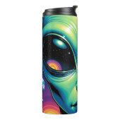 Buitenaards gezicht met planeten en reflecties in  thermosbeker (Gedraaid links)