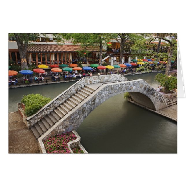 Buitencafé langs de Walk en brug over 2 (Voorkant Horizontaal)