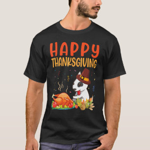 Bull Terrier Dog bekijkt Turkije Vlees tevreden on T-shirt