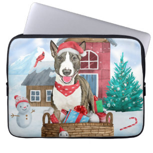 Bull Terrier-hond in sneeuw Kerstmis Hondenhok Laptop Sleeve