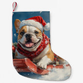 Bulldog in Sledge Laat het sneeuwen Kerstmis Kleine Kerstsok (Voorkant)