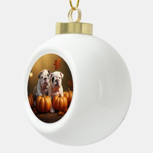 Bulldog Puppy Herfst Delight Pompoen Keramische Bal Ornament (Rechts)