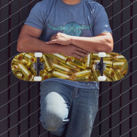 BULLET GUNS SKATEBOARD (Buiten 3)