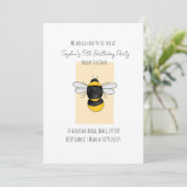 Bumble Bee Cute Birthday - uitnodiging (Staand voorkant)