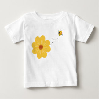 Bumble Bee Gellow Flower