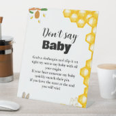 Bumble Bee signe de la fête 'ne pas dire bébé' (In SItu)