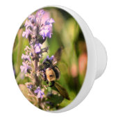 Bumble bek op Paarse ventilator dicht Keramische Knop (Rechts)