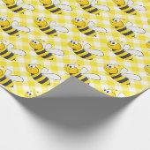 Bumblebee op gele gingham cadeaupapier (Hoek)