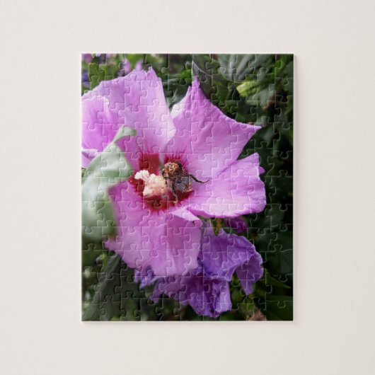 Bumblebee op Hibiscus Flower Legpuzzel (Verticaal)