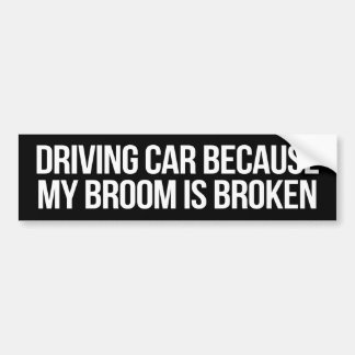 Bumpersticker voor het rijden met een autowrak