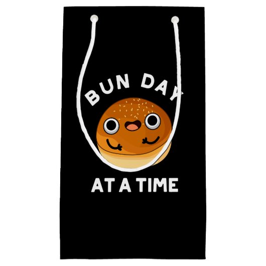 Bun Day op een bepaald moment grappig eten pun Dar Klein Cadeauzakje (Voorkant)