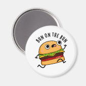 Bun on the run Funny Burger Pun Magneet (Voorkant / Achterkant)