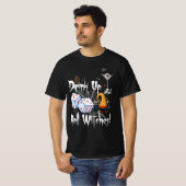 Bunco Dice Halloween Drink Omhoog en Roll Witches T-shirt (Voorkant volledig)
