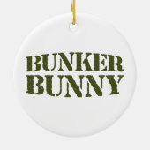BUNKER BUNNY KERAMISCH ORNAMENT (Achterkant)