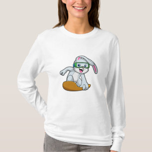 Bunny als Snowboarder met Snowboard T-shirt