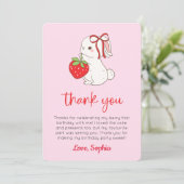 Bunny aux fraises Anniversaire Carte de remercieme (Debout devant)