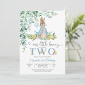 Bunny Balloon 2nd Birthday Invitation (Debout devant)