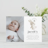 Bunny Balloon Photo 1er Anniversaire Invitation (Debout devant)