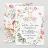 Bunny Birthday Invitation, een bunny is er een Kaart (Voorkant / Achterkant)
