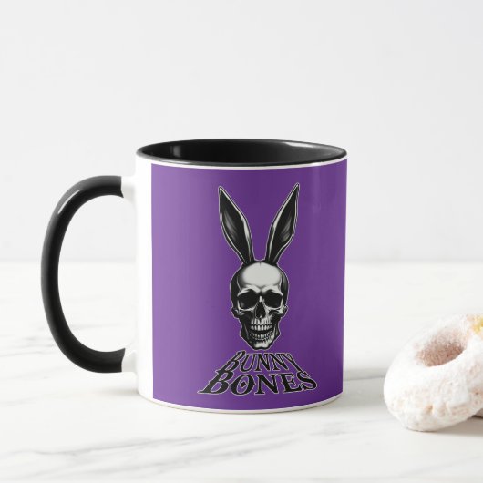 Bunny Bones – Gothic Easter Bunny - caneca Mok (Met donut)